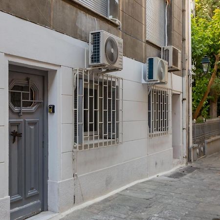 Central Apartment In The Heart Of Historic Center Atenas Exterior foto